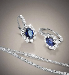 Fancy earrings in 18k white gold with natural diamonds and sapphires sd100018