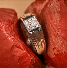 Natural 0.29 carats total Diamonds Man Ring